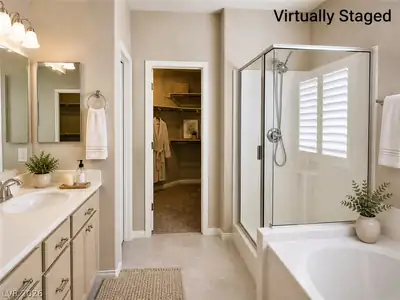 5290 East La Campana Drive Primary Bathroom