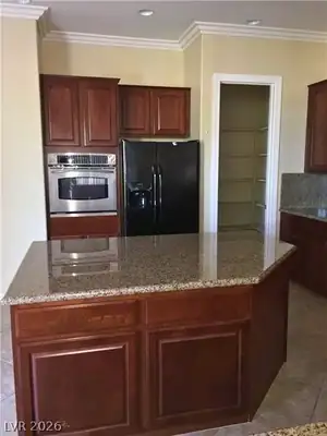 2175 Clearwater Lake Drive, Henderson, NV 89044 Kitchen