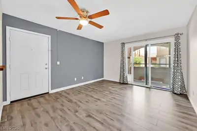 220 Mission Newport Lane 105 Living Room