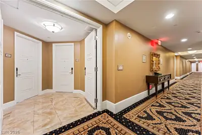 2000 North Fashion Show Drive 3616 Hallway