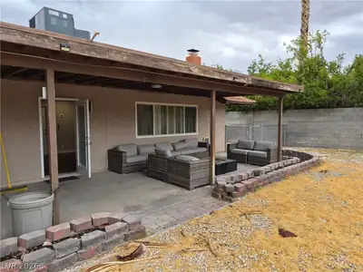 3753 South Rosecrest Circle Patio