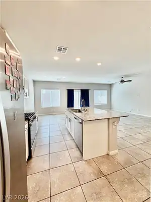8279 Palladium Street, Las Vegas, NV 89113 Kitchen