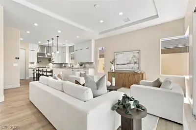 2707 Turtle Head Peak Drive, Las Vegas, NV 89135 Living Room