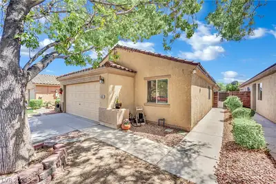 5655 Crowbush Cove Place Las Vegas, NV 89122