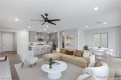 11576 Desert Hollow Avenue, Las Vegas