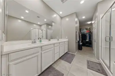 8466 Classique Avenue 104 Primary Bathroom