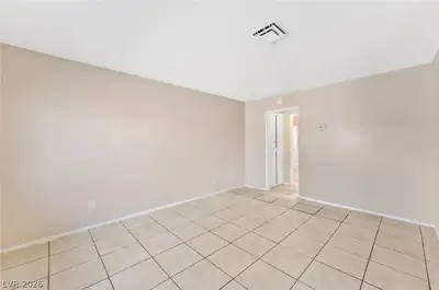 2609 Cedar Avenue Bedroom