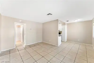 2609 Cedar Avenue Living Room