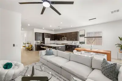 137 Juliette Pointe Lane, Henderson, NV 89011 Living Room