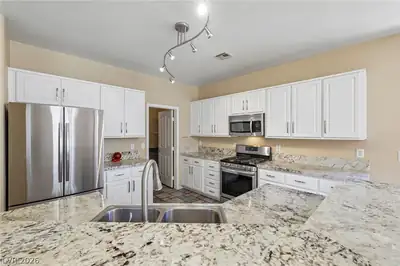 1727 Millstream Way, Henderson, NV 89074 Kitchen