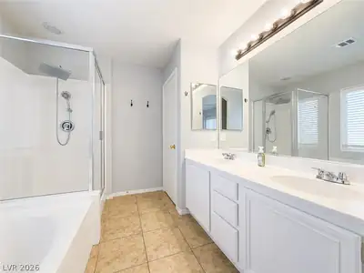 53 Puerto Viejo Trail, Henderson, NV 89074 Primary Bathroom