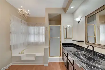 461 Purple Finch Drive Primary Bathroom