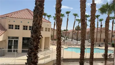 5000 RED ROCK 210, Las Vegas, NV 89118 Pool