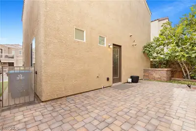 6644 Churnet Valley Avenue, Las Vegas, NV 89139 Patio