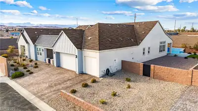 8811 Italian Trotter Court, Las Vegas