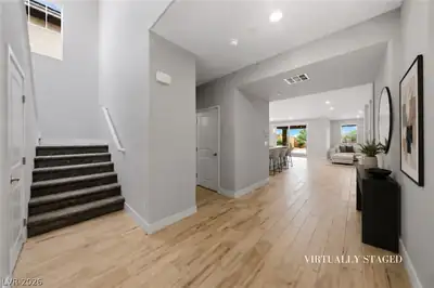 445 Winter Dove Avenue, Henderson, NV 89011 Entrance Foyer