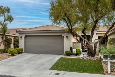 4826 Regalo Bello Street, Las Vegas, NV 89135 Front of Structure