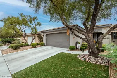 4826 Regalo Bello Street, Las Vegas, NV 89135 Front of Structure