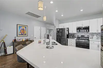 4826 Regalo Bello Street, Las Vegas, NV 89135 Kitchen
