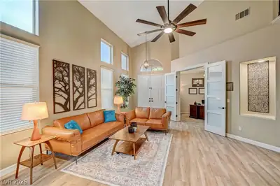 4702 Grand Ridge Court Living Room