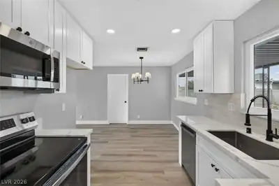 1669 North G Street Kitchen