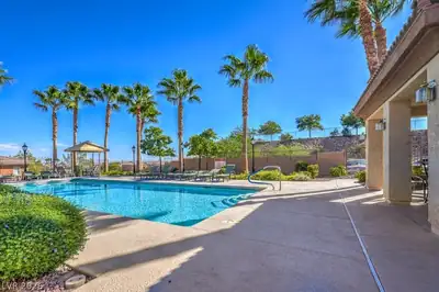 3920 Legend Hills Street 202 Pool