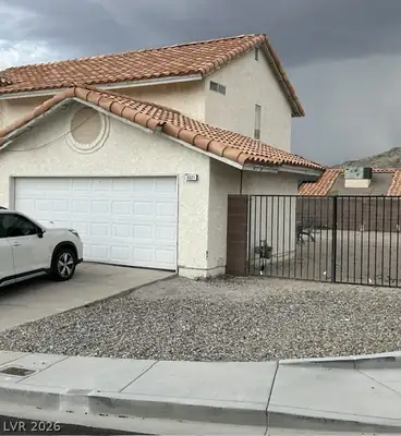 3021 Paseo Canyon Lane Front of Structure