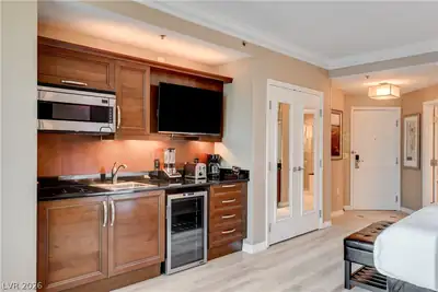 135 East Harmon Avenue 1619 Kitchen