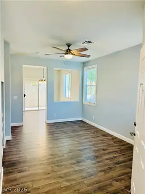 1287 Horizon Village Avenue Living Room
