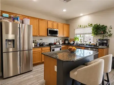 5636 Grandmother Hat Street, North Las Vegas, NV 89081 Kitchen