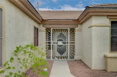 1664 Black Fox Canyon Road Entry