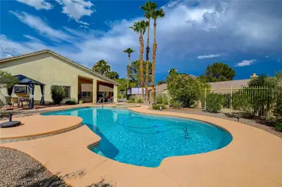 5020 Pacific Grove Drive Las Vegas, NV 89130