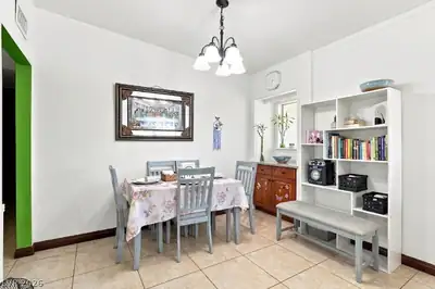 304 North Minnesota Street Dining Area