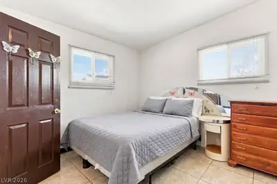 304 North Minnesota Street Bedroom