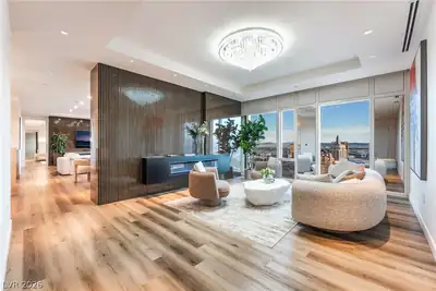 3750 South Las Vegas Boulevard 4002/03 Living Room