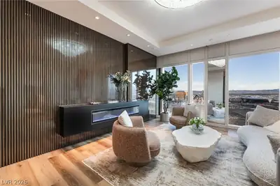 3750 South Las Vegas Boulevard 4002/03 Living Room