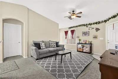 832 Binbrook Drive, Henderson, NV 89052 Living Room