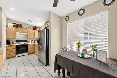 832 Binbrook Drive, Henderson, NV 89052 Dining Area