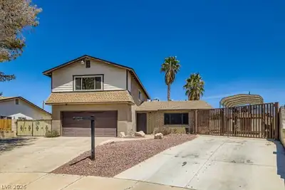 733 Strawberry Place, Henderson