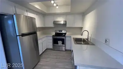 1701 East Katie Avenue 91 Kitchen