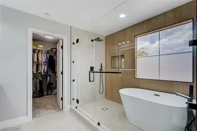 3212 Jevonda Avenue, Henderson, NV 89044 Primary Bathroom