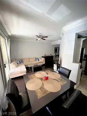 260 FLAMINGO Road 109 Dining Area