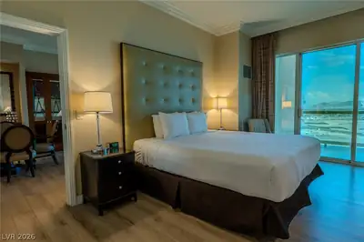 135 East Harmon Avenue 3214 Bedroom