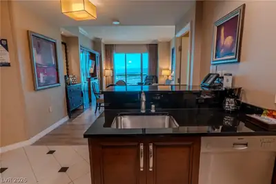 135 East Harmon Avenue 3214 Kitchen