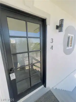 2317 Santa Rita Drive 3 Entry