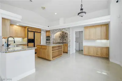 6540 Gossamer Fog Avenue, Las Vegas, NV 89139 Kitchen