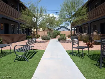 319 North 11th Street A Courtyard