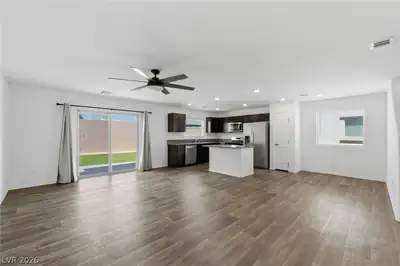 5937 Swift Lariat Street Living Room