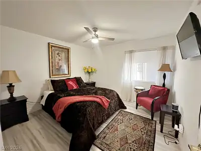 1405 Vegas Valley Drive 206 Bedroom
