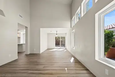 7050 Wine River Drive Living Room